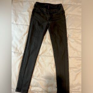 Celebrity Pink Mid-rise Black Skinny Jeans